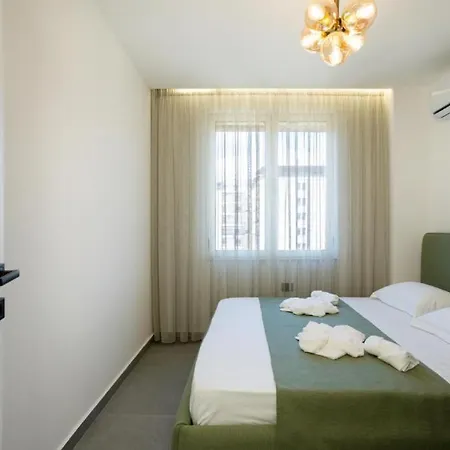 216 Adriatik Solera Durrës